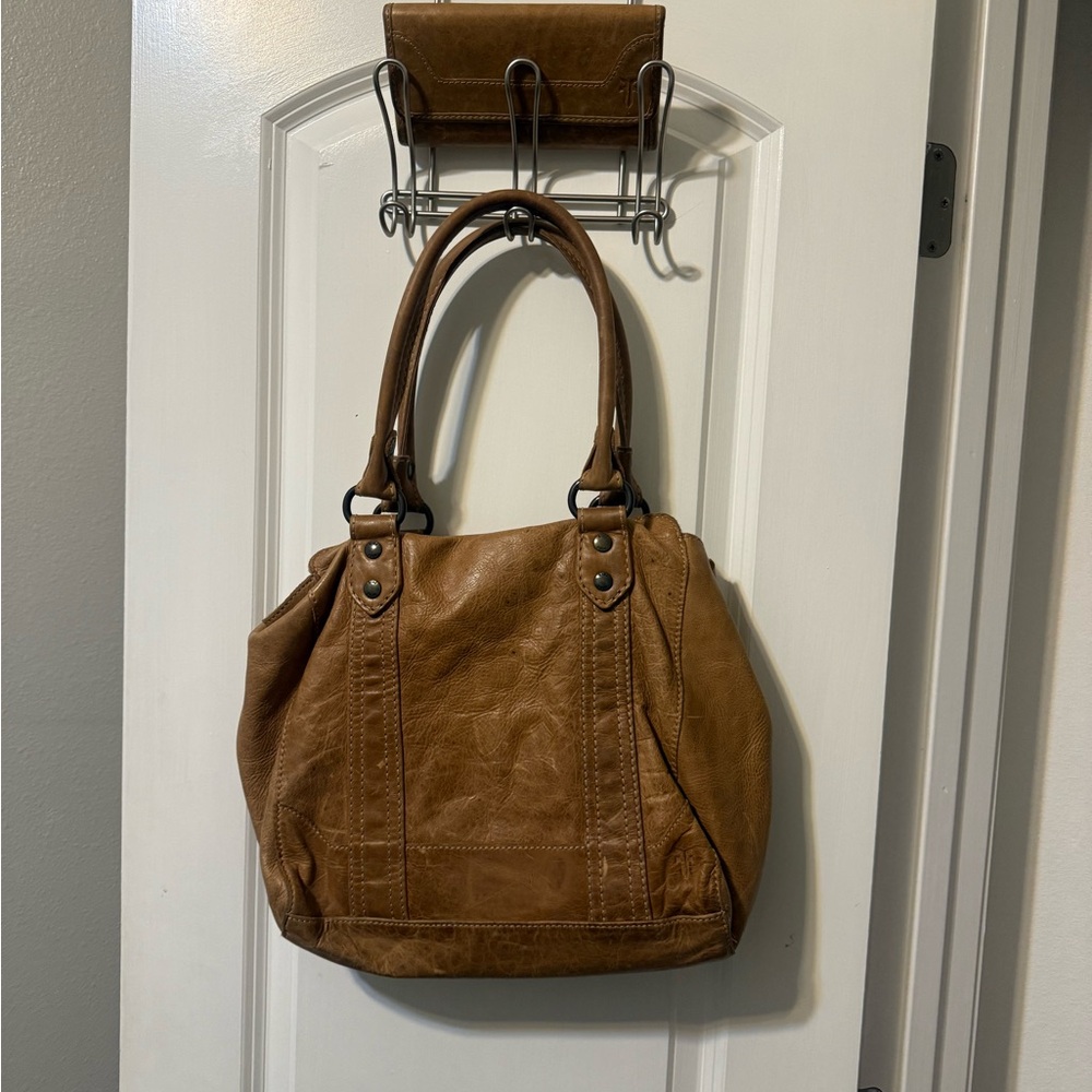 Frye Tan Leather Shoulder Bag - Picture 5 of 6